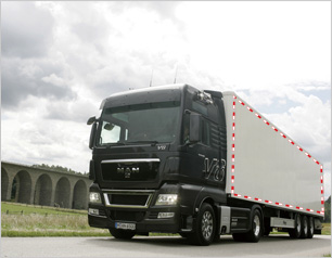 For light reflection on truck